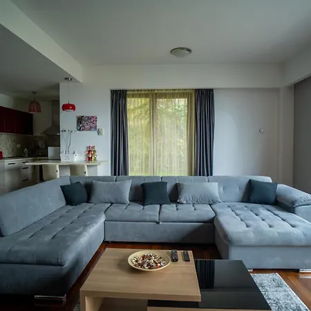 Apartment With A View - Luxury - Panoramic View Over The Brasov